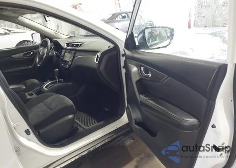 2016 Nissan Rogue Sv z USA, uszkodzony, nr VIN KNMAT2MV3GP616628